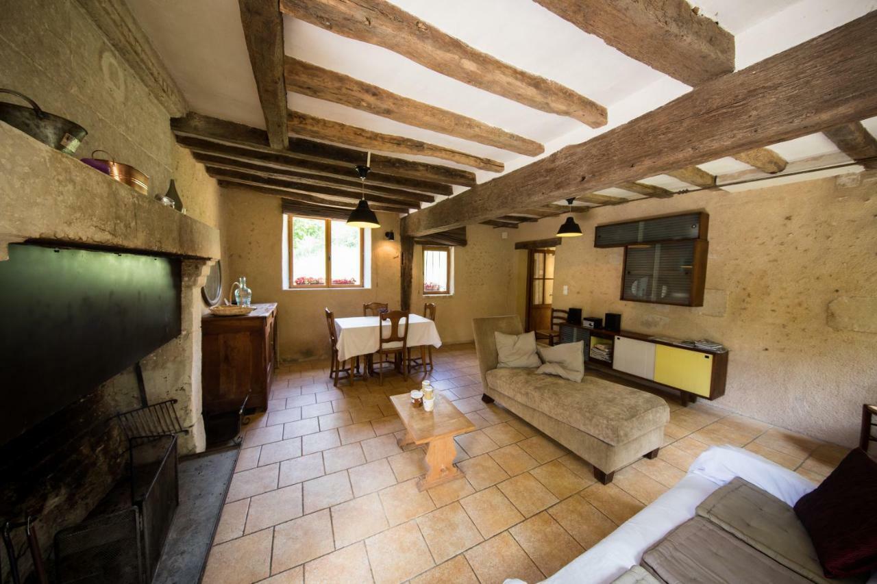 Holiday Home Le Vaugarnier Couture-sur-Loir Eksteriør bilde